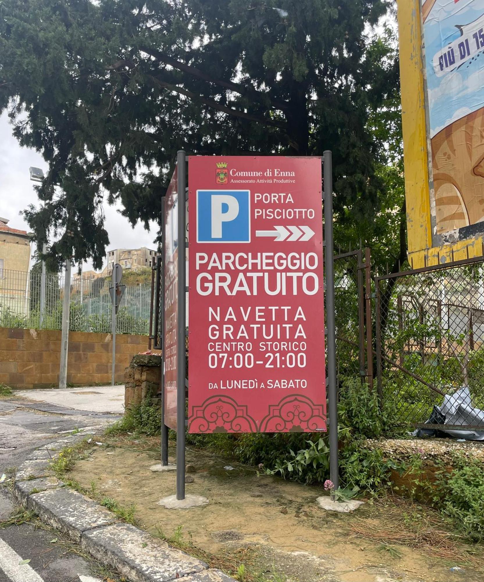 Apartamento La Casa Sulla Piazza Enna Exterior foto